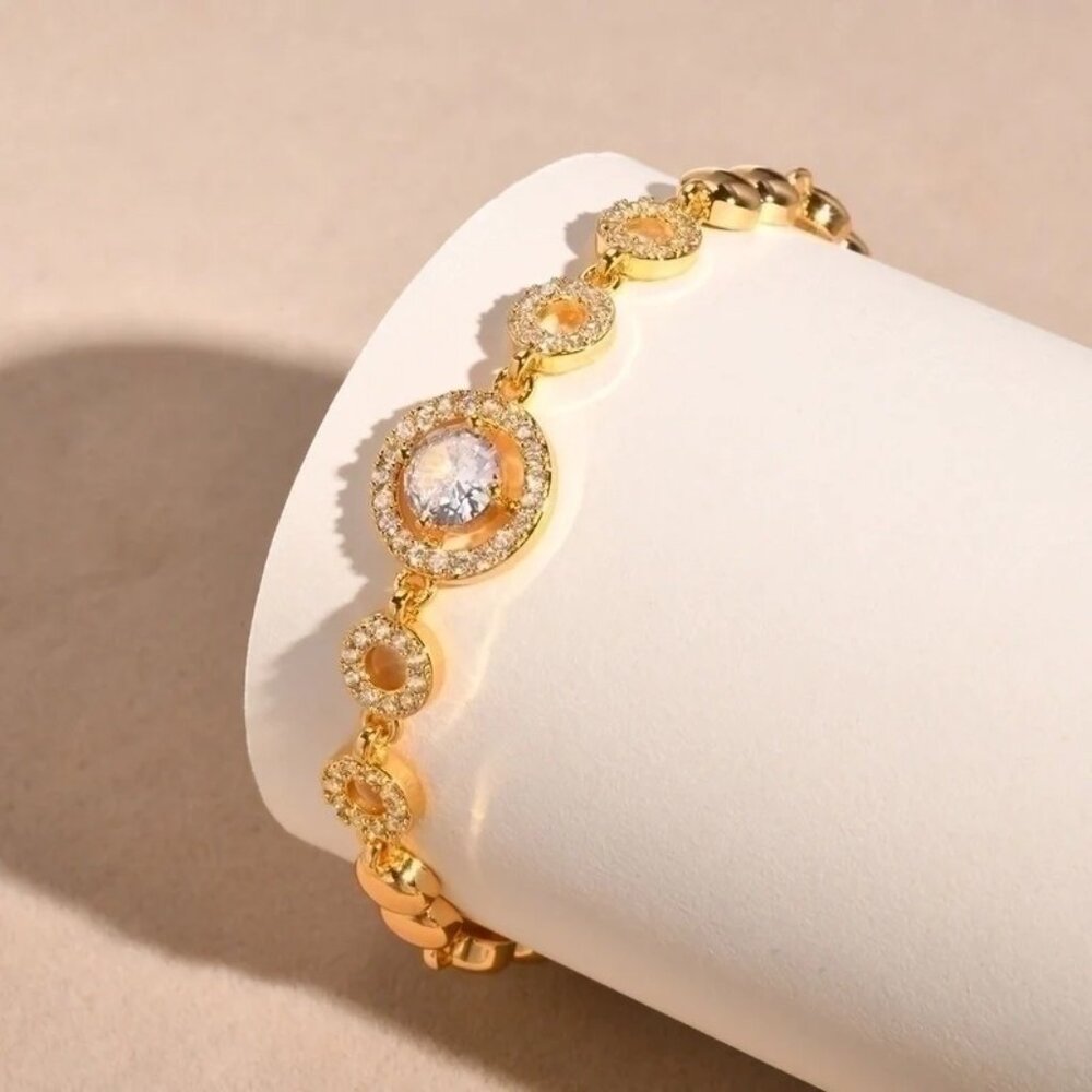 #065 18K Gold Plated Elegant Shiny Inlay Zircon Bracelets